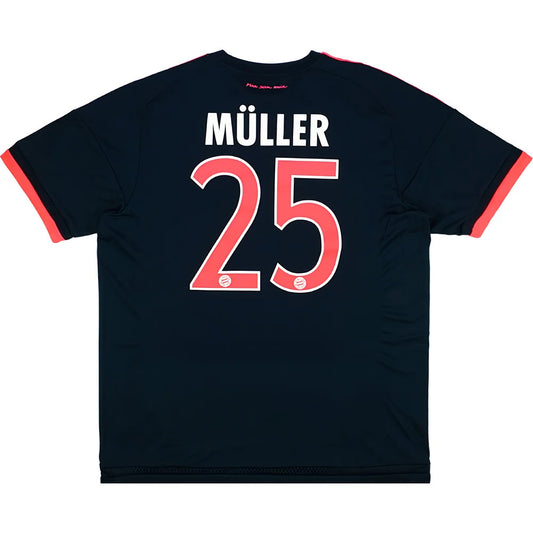 Bayern Munich 2015-16 Third Shirt (Muller #25) (Excellent)_0