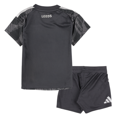 2026-2027 Leeds Third Baby Kit_1