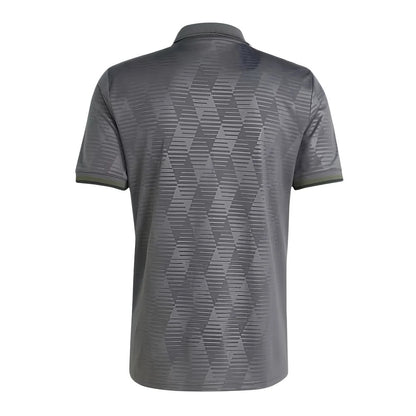 2024-2025 Bayern Munich Wiesn Jersey_1