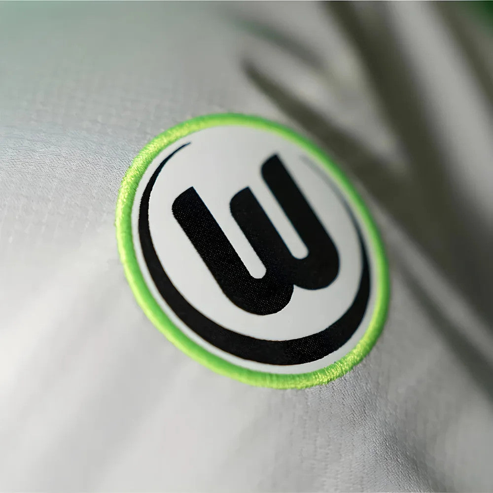 2025-2026 Wolfsburg Away Shirt_3