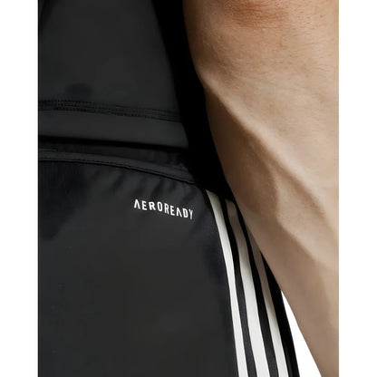 2025-2026 Liverpool Third Goalkeeper Shorts (Black)_3