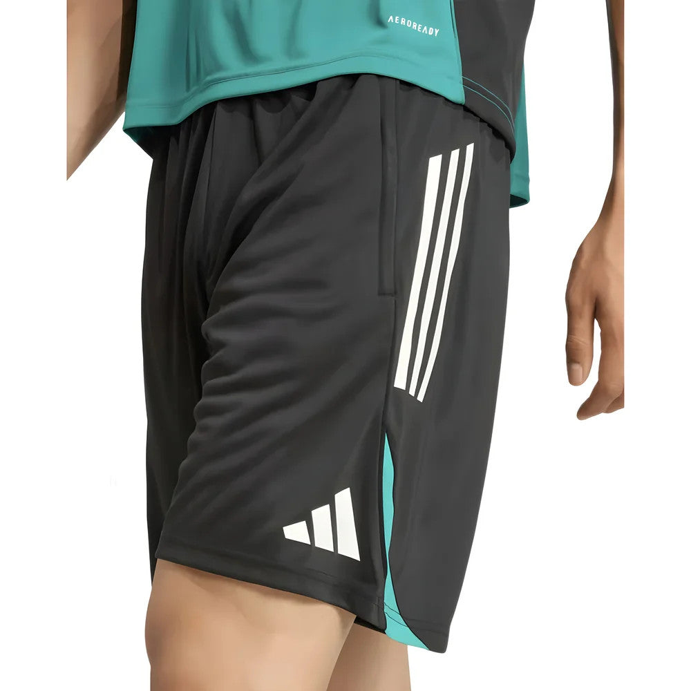 2025-2026 Liverpool EU Training Shorts (Black)_3