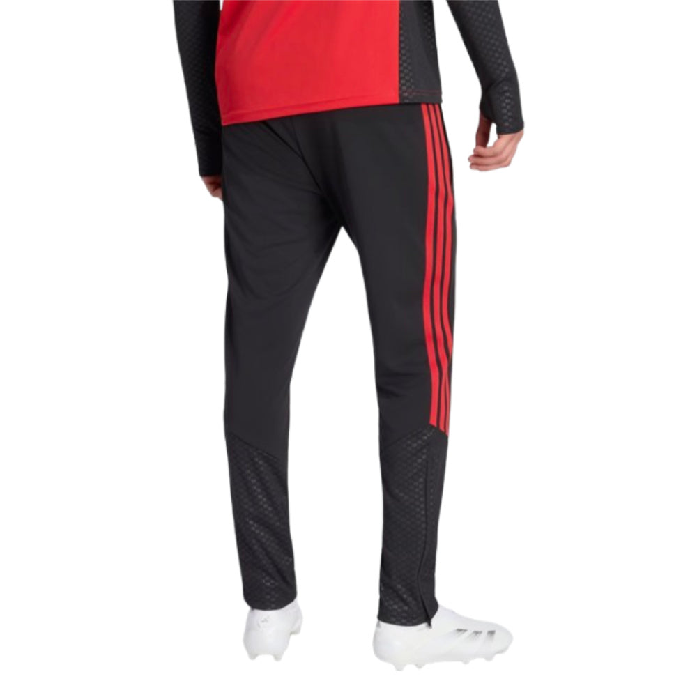 2026-2027 Man Utd Training Pants (Black)_1