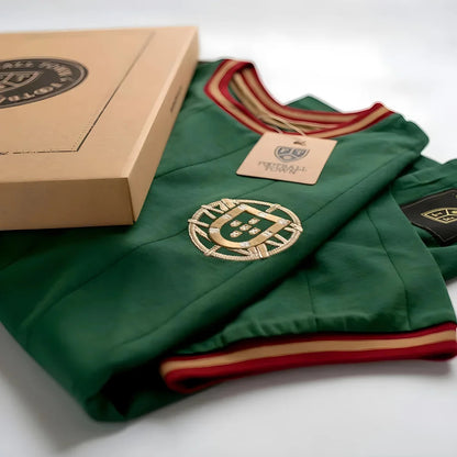 Vintage Portugal A Selecção Away Soccer Jersey_1