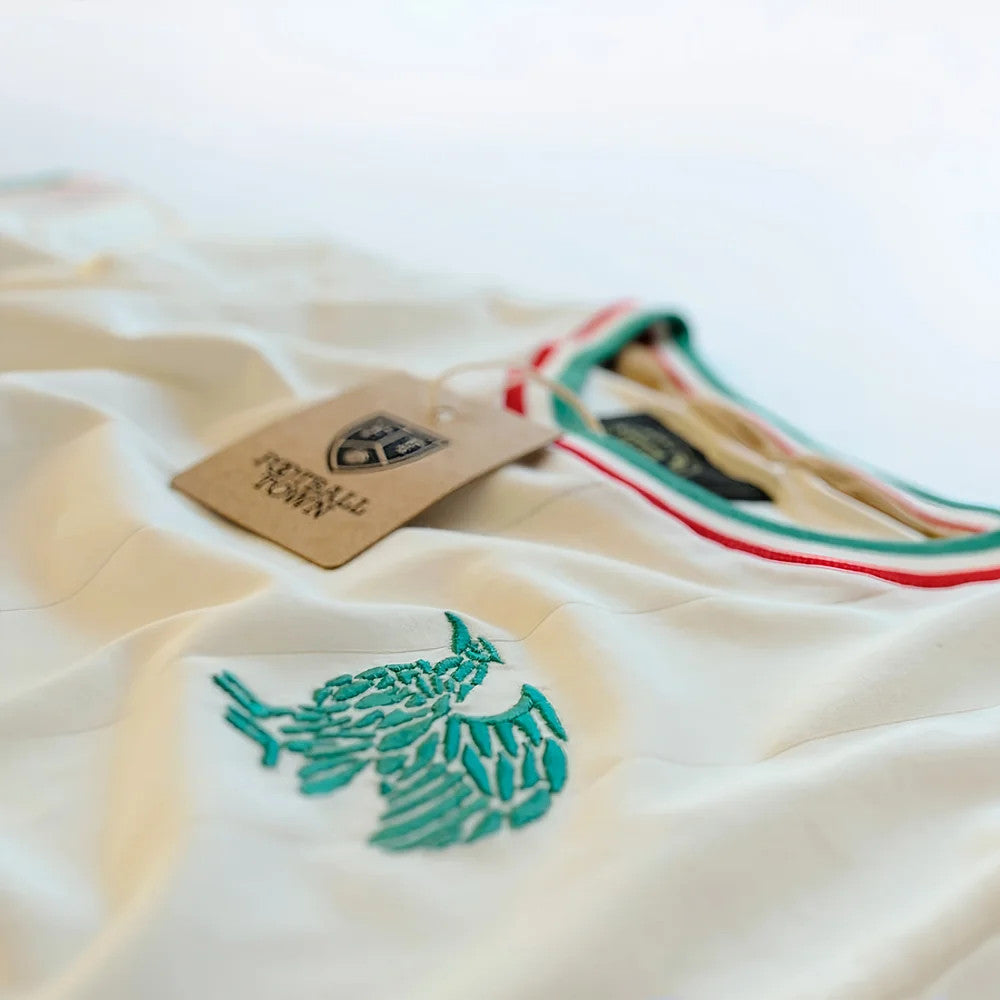 Vintage Mexico El Tri Away Soccer Jersey_4