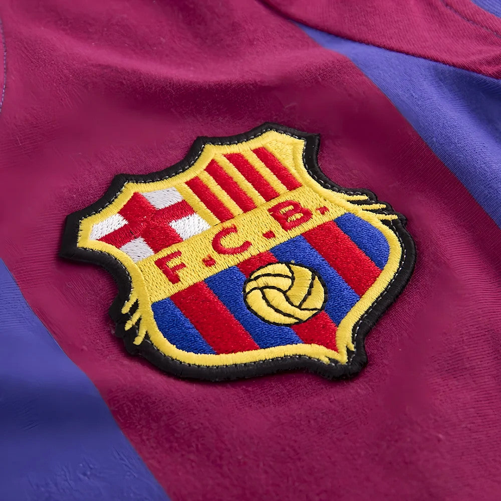 FC Barcelona 1976 - 77 Womens Retro Football Shirt_1
