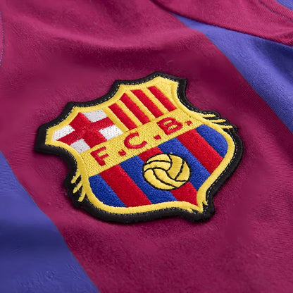 FC Barcelona 1976 - 77 Womens Retro Football Shirt_1