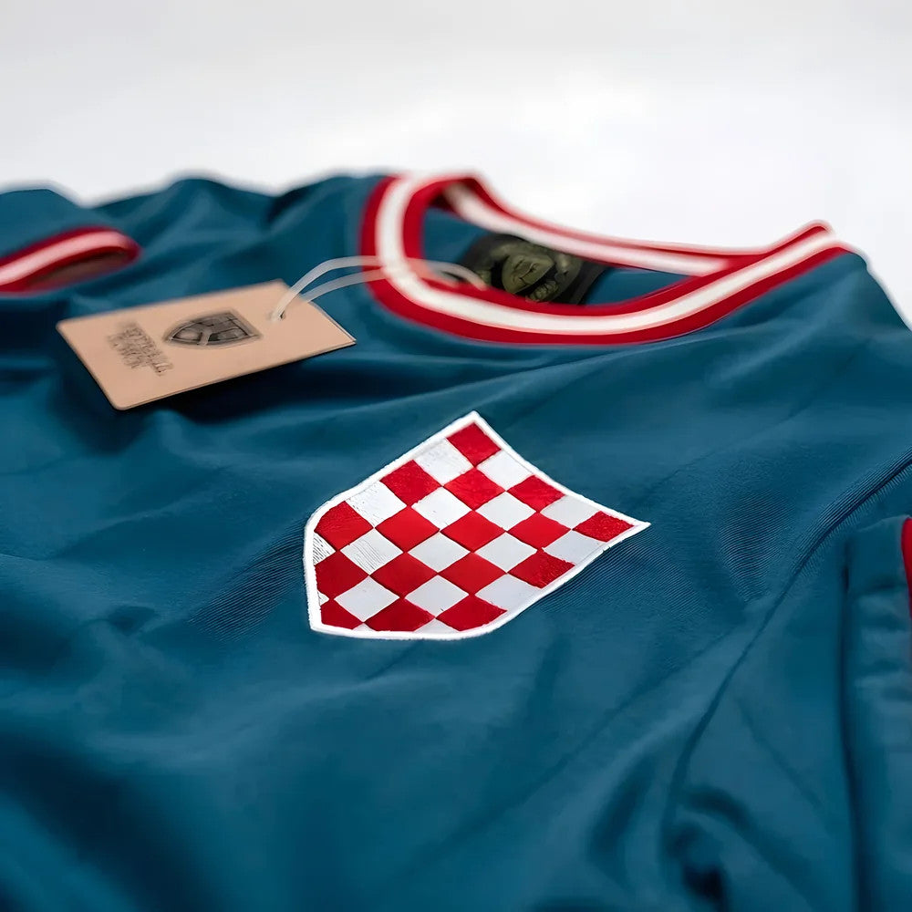 Vintage Croatia Kockasti Soccer Jersey_4