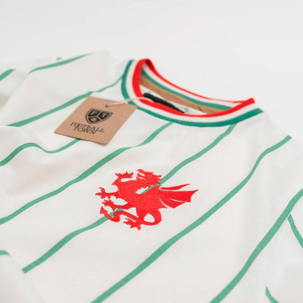 Vintage Wales The Dragon Away Soccer Jersey_4